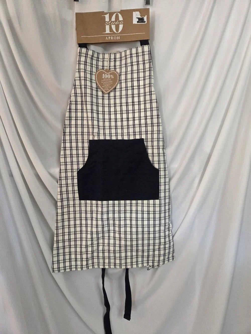 10 Studio Cream/Navy Plaid/ Checked Kitchen Cotton Apron with Pocket NWT